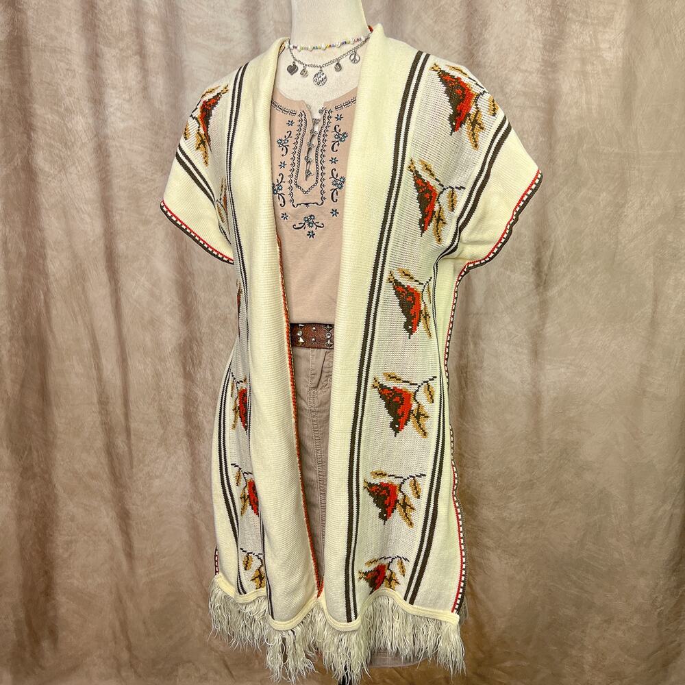 Vintage 70s Fringe Cardigan Shawl Western Bird Poncho Knit Southwestern Boho